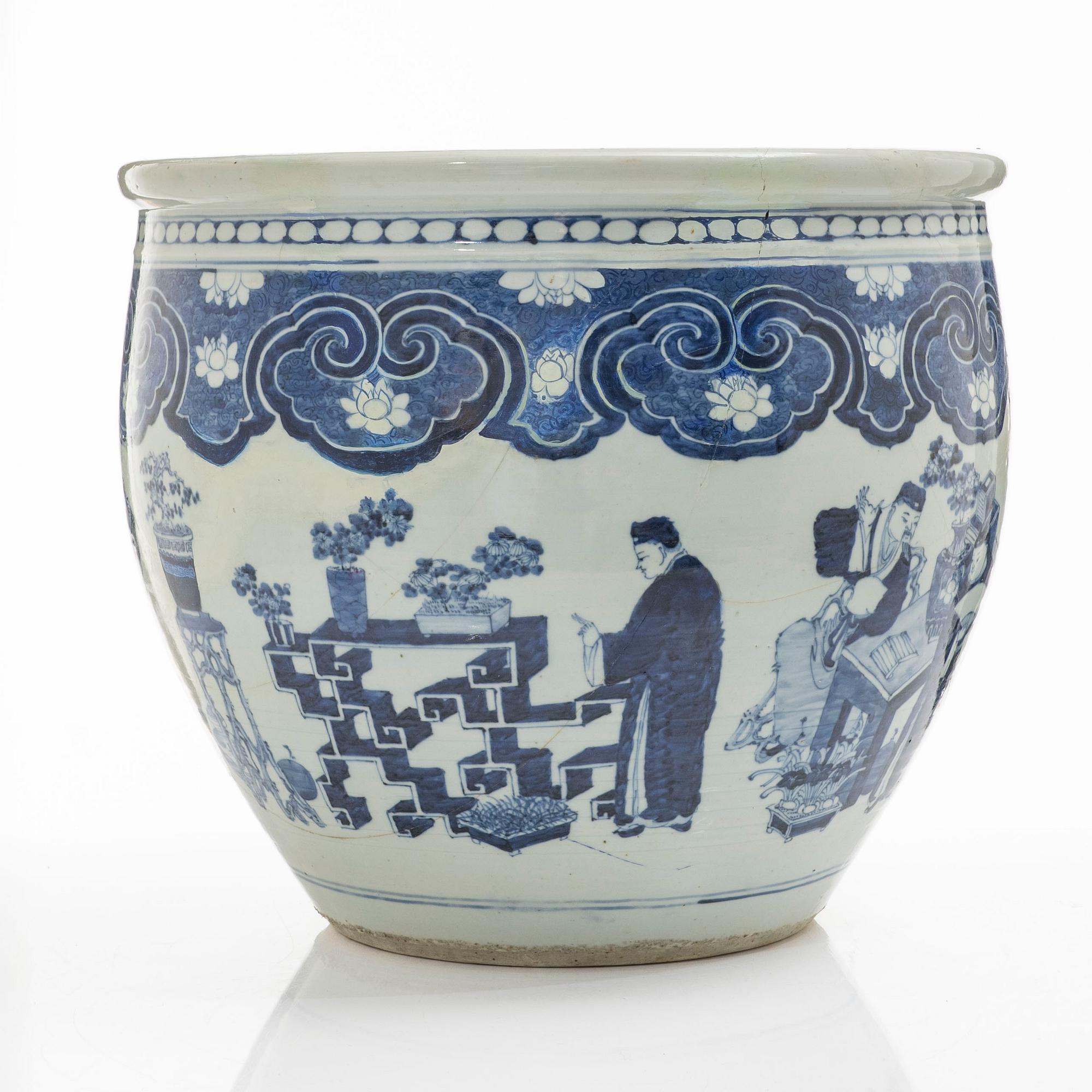 Ytterfoder, porslin, Kina, sen Qingdynasti.