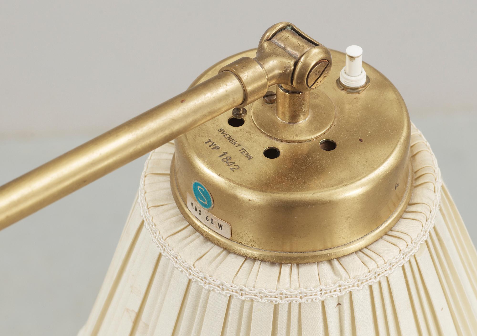 GOLVLAMPA, mässing, design Josef Frank, Firma Svenskt Tenn, modell 1842.