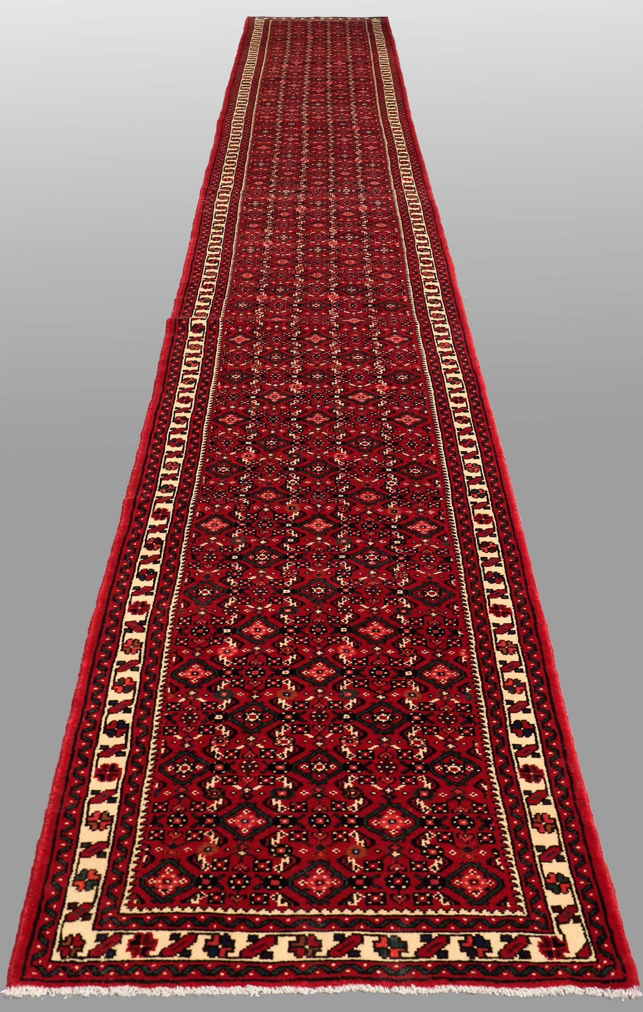 GALLERIMATTA, Hosenabad, ca 692 x 81 cm.