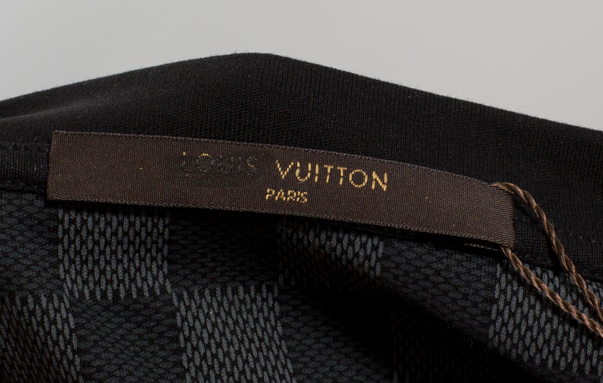 LOUIS VUITTON, tröja, stolek XL.