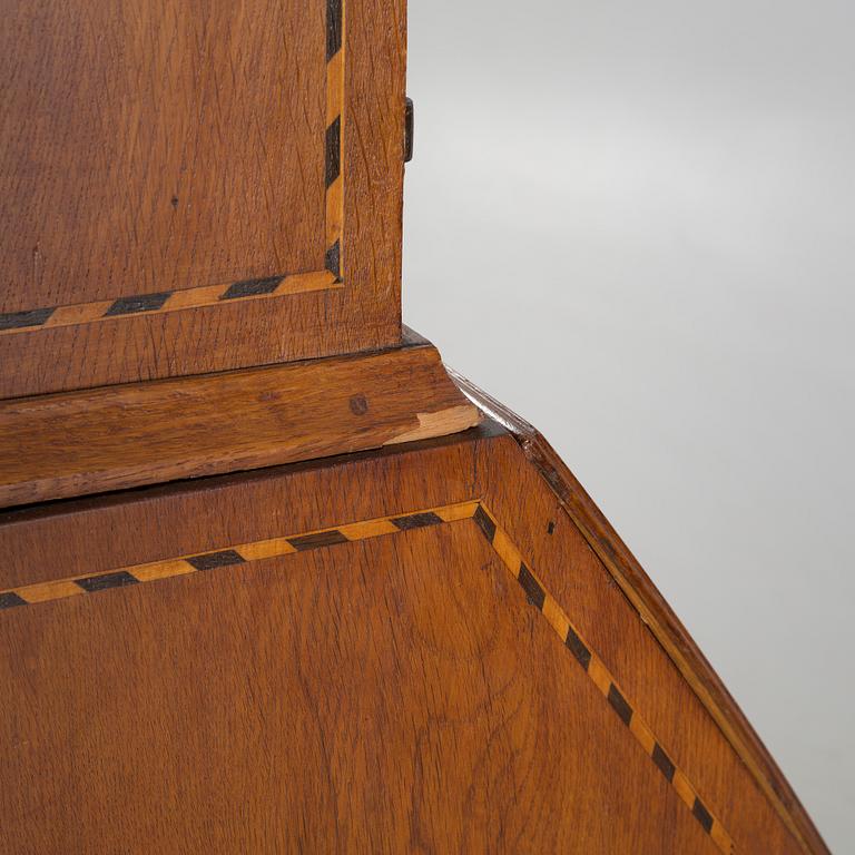 A writing cabinet, probably from Småland, first half of the 19th century.