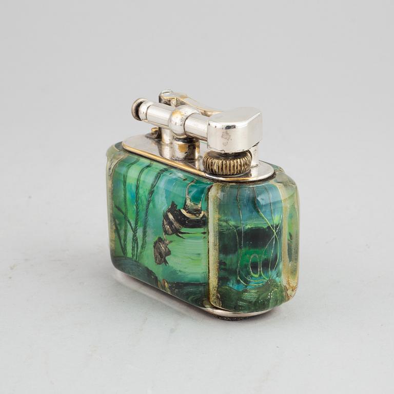 An 'Aquarium' table lighter from Dunhill, 1950's/60's.