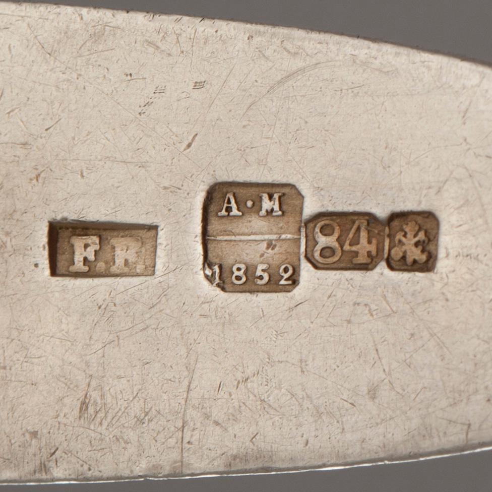 SKEDAR, 4+6, silver, snarlika, bl a Gratschev (Грачевь) Ryssland 1852-1888. Tot. vikt ca 271 g.