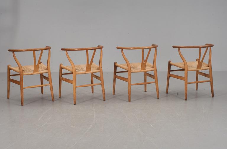 KARMSTOLAR, 4 st,  Hans J Wegner, "Y-stolen", Carl Hansen & Søn, Danmark. 1900-talets andra hälft.