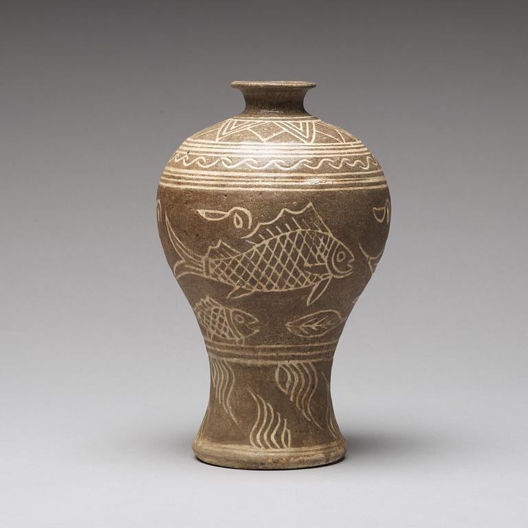 A Korean vase, Joseon dynasty, 15th Cenetury.