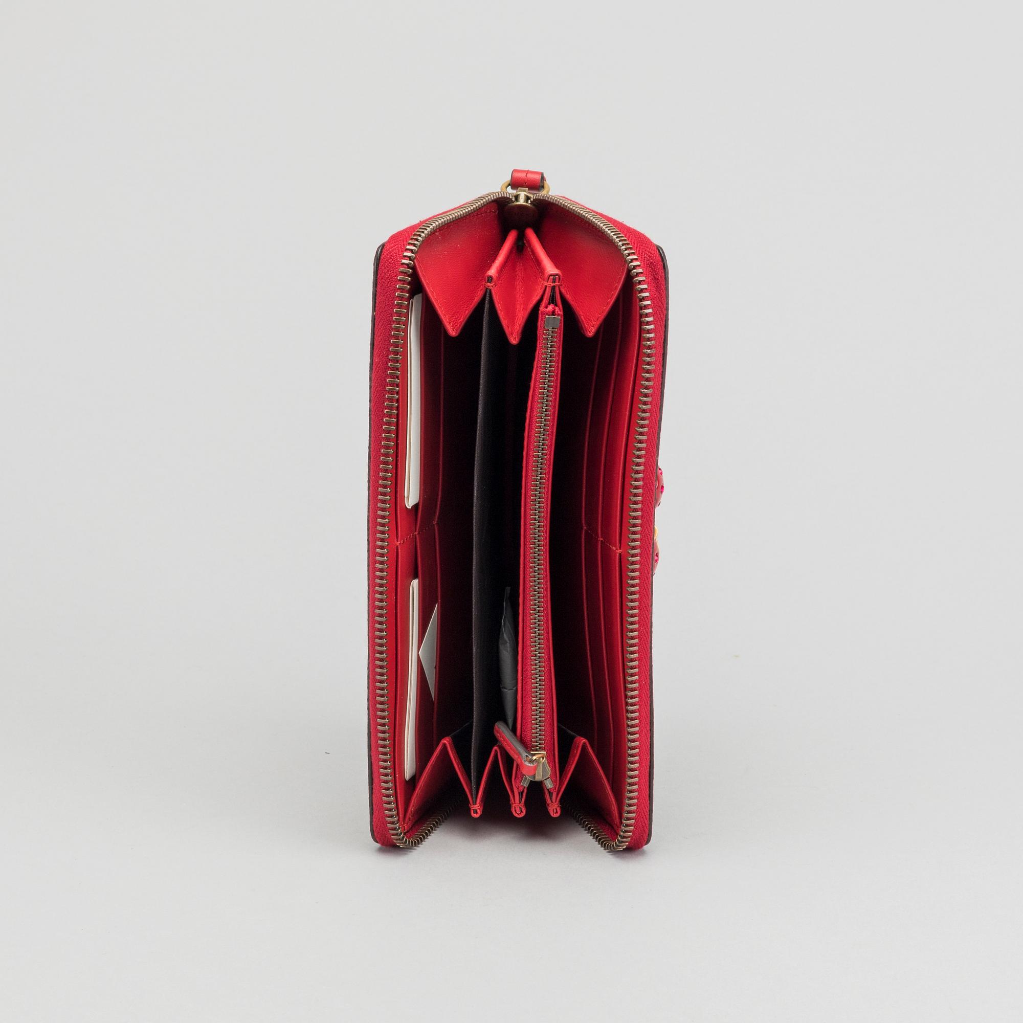 GUCCI plånbok.  "GG Supreme zip around wallet with cherries".