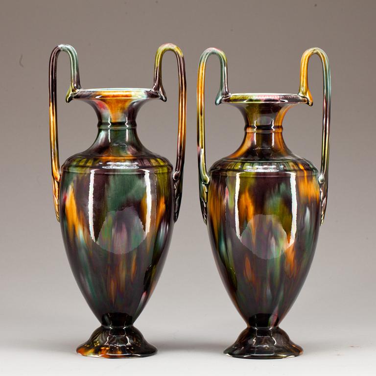 URNOR, ett par, flintgods, Rörstrand, 1800/1900-tal.