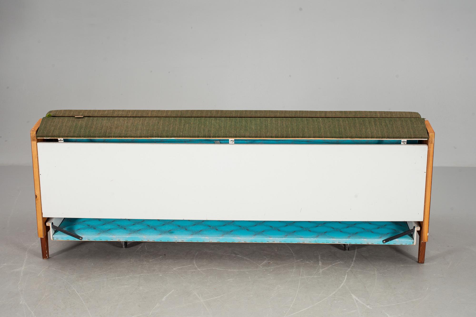 BÄDDSOFFA, Holms fabriker, Virserum, 1950-tal.