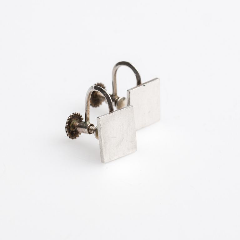 ÖRHÄNGEN, Wiwen Nilsson, Lund, 1968. Sterlingsilver.