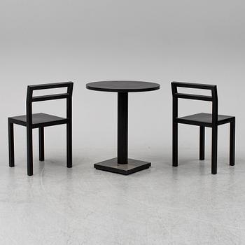 BORIS BERLIN/POUL CHRISTIANSEN, bord med två stolar, "Non", Komplot design, Källemo.