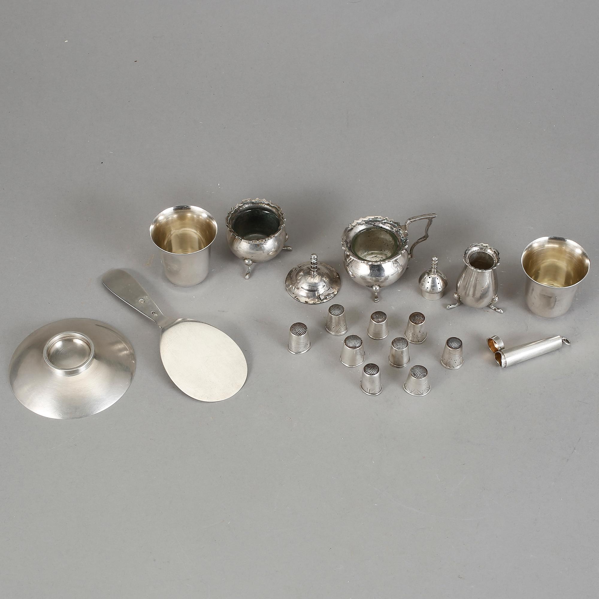 PARTI SILVER, 17 delar. Bl a Köpenhamn 1938. Total vikt 365 g.