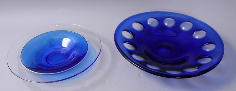 FAT, 2 st, glas, Orrefors samt Gösta Sigvard,  Lindshammar Glasbruk.