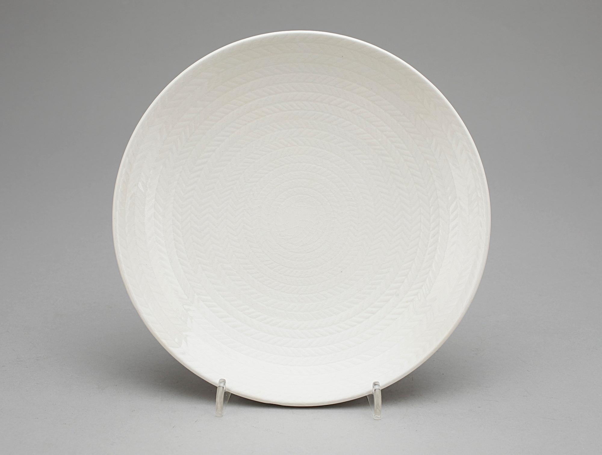 MATSERVISDELAR, 21 delar, flintgods, "Blå Eld", Herta Bengtsson, Rörstrand, 1900-talets andra hälft.