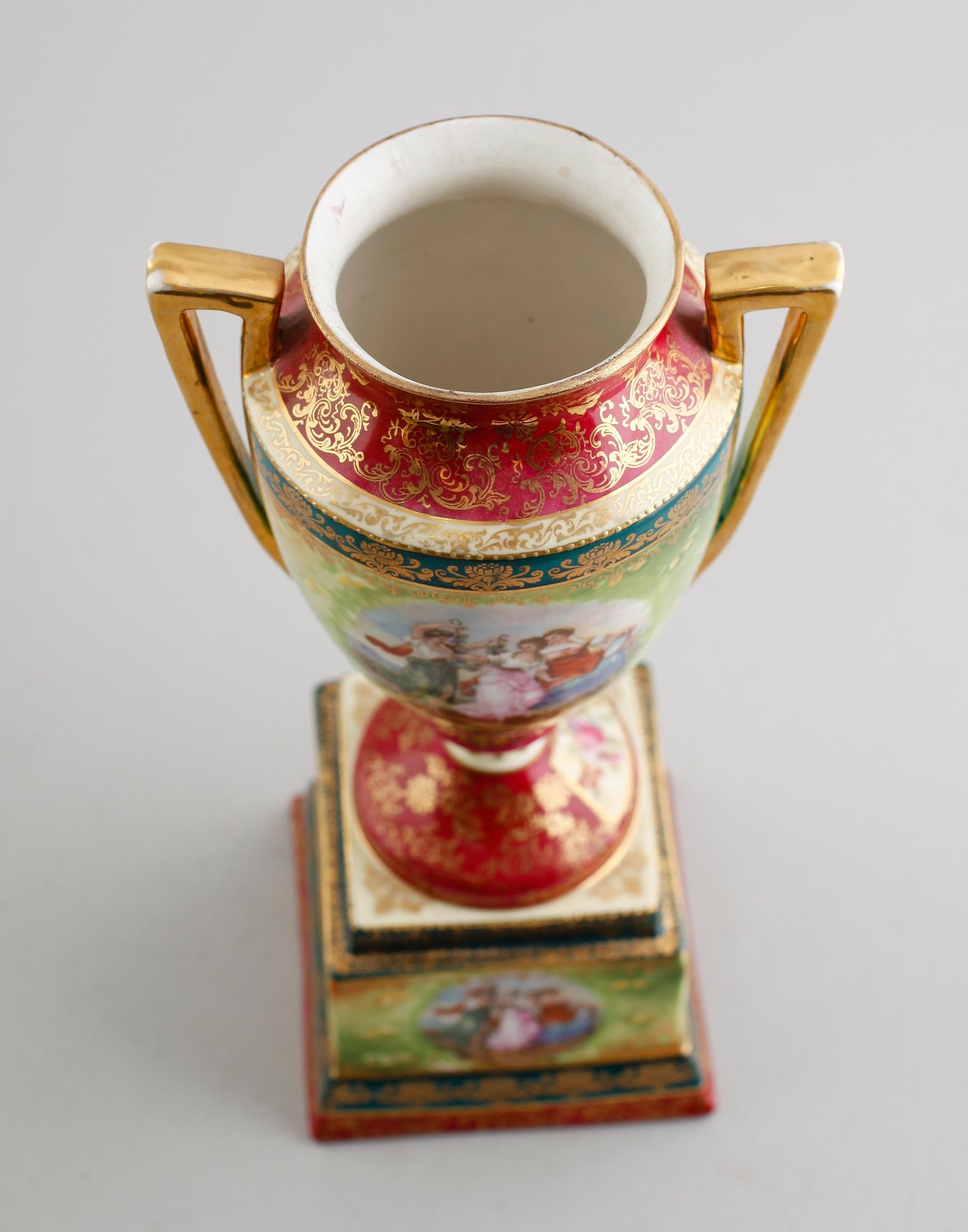 VAS, porslin, Wien, 1900-talets första hälft.