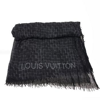 SCARF, Louis Vuitton.