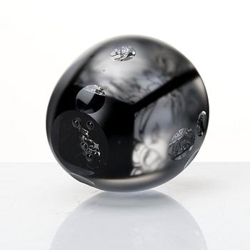 Per B. Sundberg, a unique 'litograal' glass vase, Orrefors 2004.