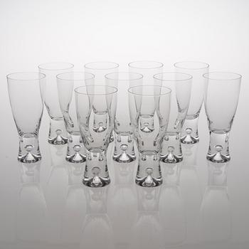 A 124-piece set of 'Tapio' glassware for Iittala.