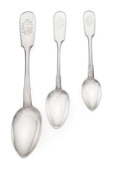 306. SET OF 38 RUSSIAN SPOONS. НАБОР РУССКИХ ЛОЖЕК, 38 шт.