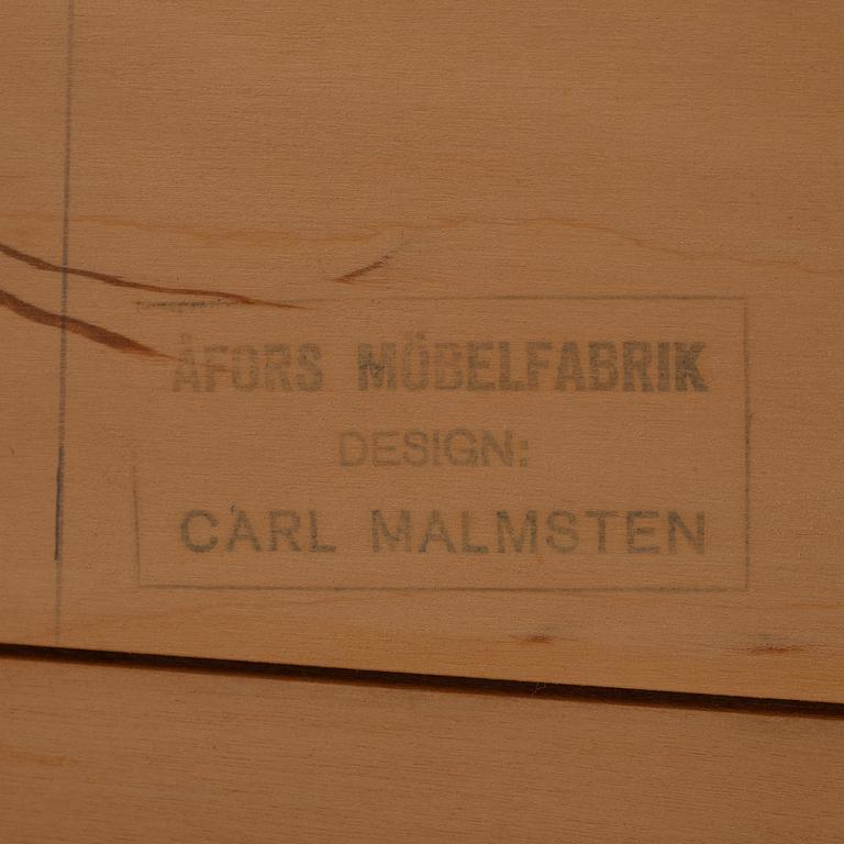 Carl Malmsten, dining table with 6 chairs and 2 armchairs, "Ambassador", late 20th century.