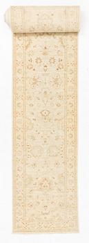 A runner carpet, oriental, approx. 833 x 83 cm.