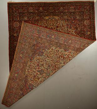 MATTA, semiantik Isfahan. 362 x 271.