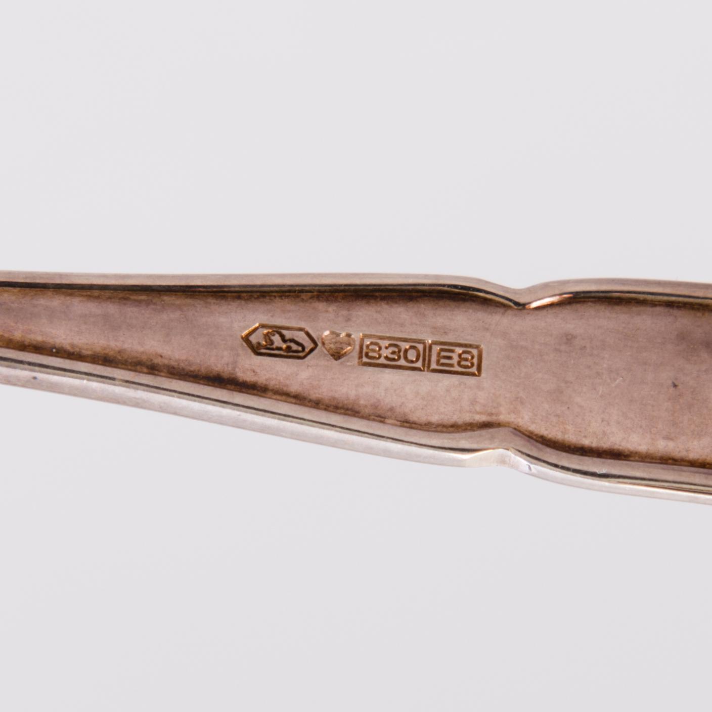 ATERINSARJA, n. 112 osaa, hopeaa, "Chippendale", Kultakeskus, Hämeenlinna 1983. Puulaatikossa.