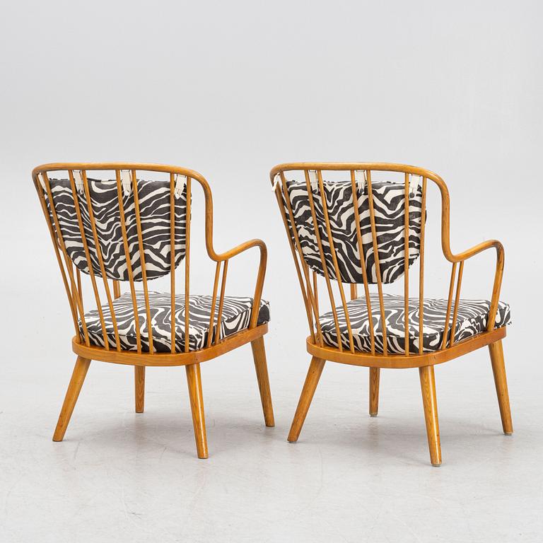 Aage Herman Olsen, a pair of model '1774' chairs, Kocks Snickerifabrik, Sweden, mid 20th Century.