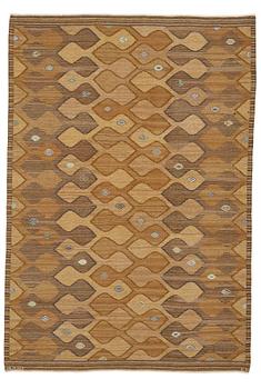 219. Barbro Nilsson, Matto, "Finspong, lättbrun" ("Kringelikroka"), flat weave, ca 298 x 203-204 cm, signed AB MMF BN.