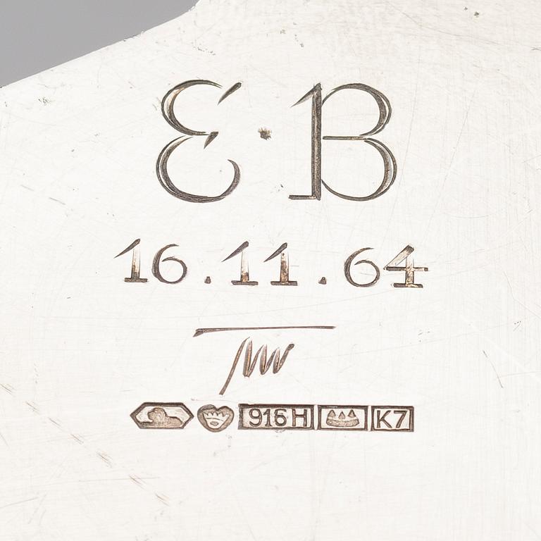 TAPIO WIRKKALA, vas TW 226, silver, Hopeakeskus, Tavastehus 1963. Vikt 352 g.