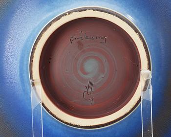 A Berndt Friberg stoneware bowl, Gustavsberg Studio 1954.
