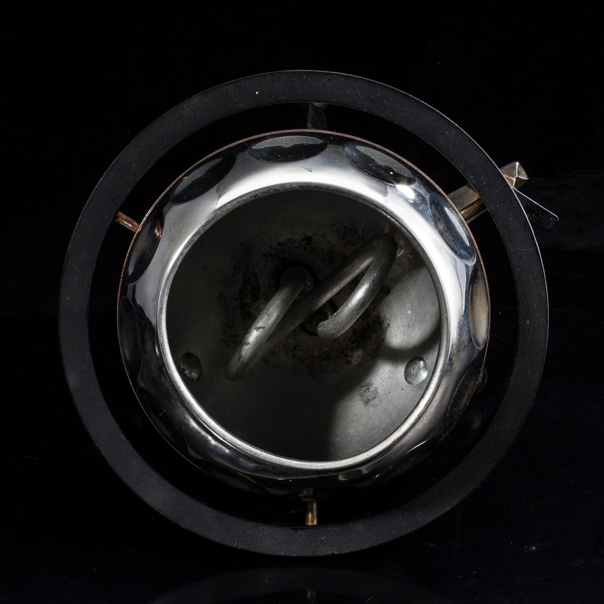 SAMOVAR, stål och bakelit, Sovjetunionen 1970-tal. Märkt bl. a. Minmestprom RSFSR (Минместпром рсфср).