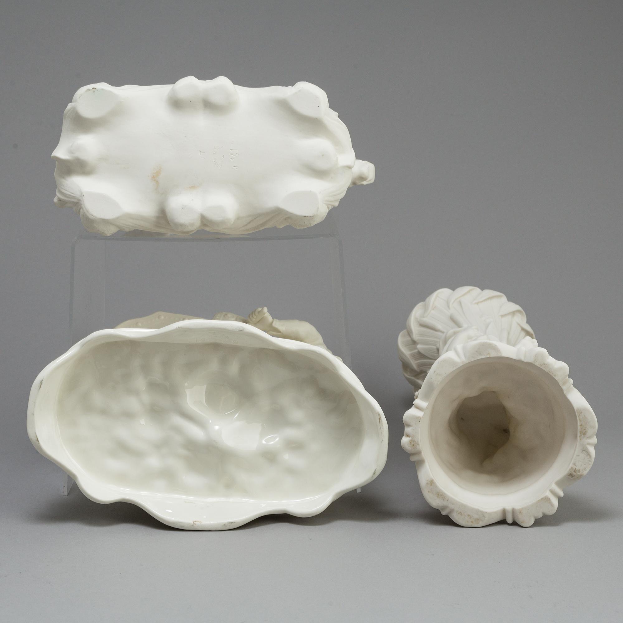 TWO PARIAN BOWLS AND A VAS, Gustafsberg and Rörstrand, ca 1900.