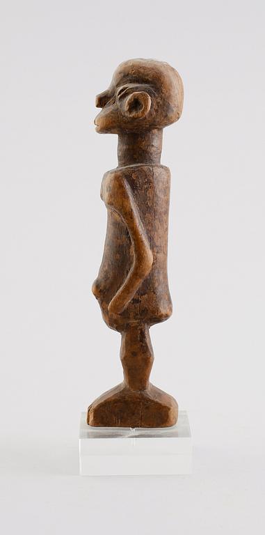 SKULPTUR, skuret trä, Afrika.