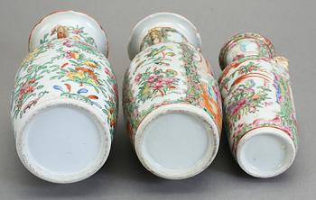 VASER, 3 st, porslin, Kanton, Kina, 1800-tal.