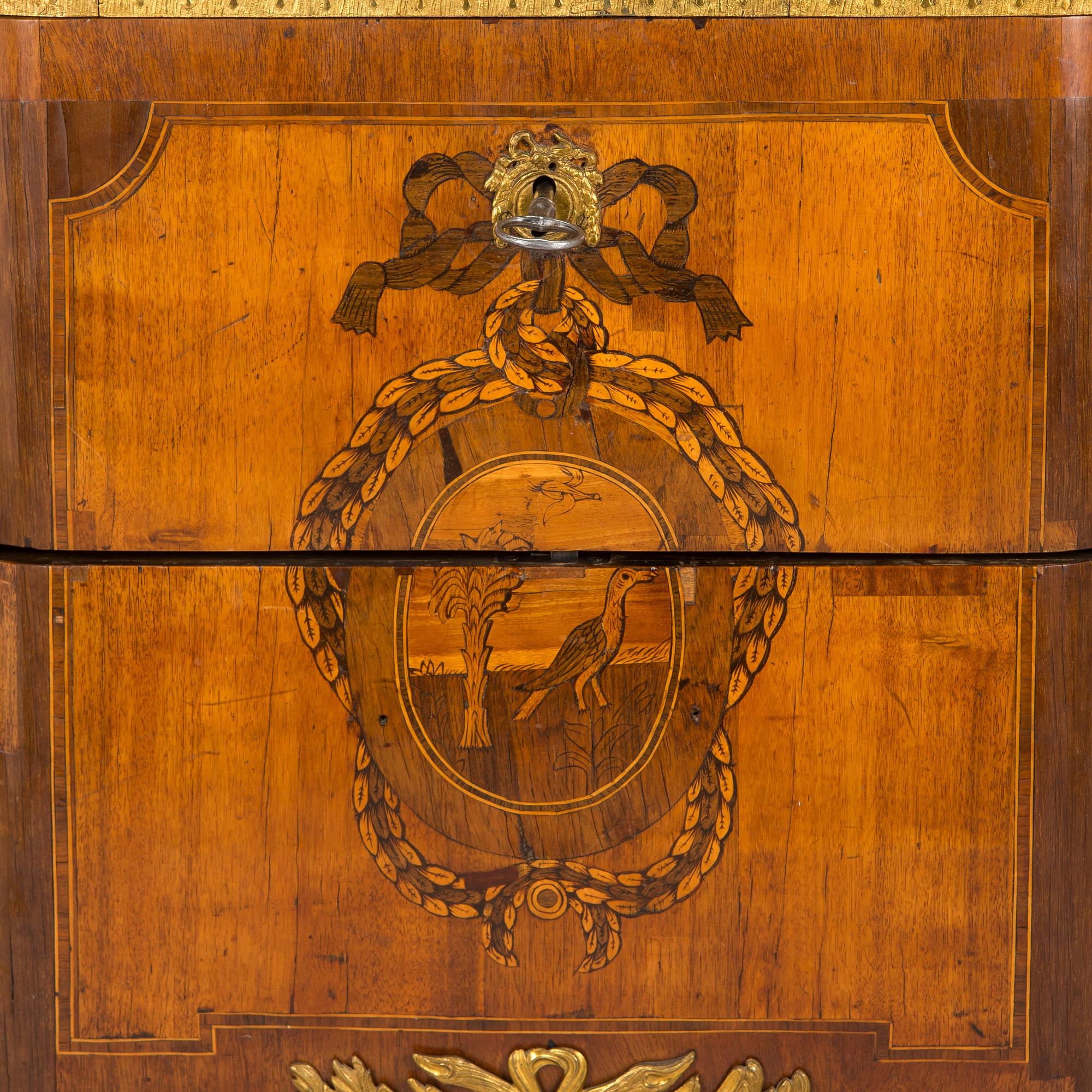 A Gustavian late 18th century commode attributed to J. Hultsten.