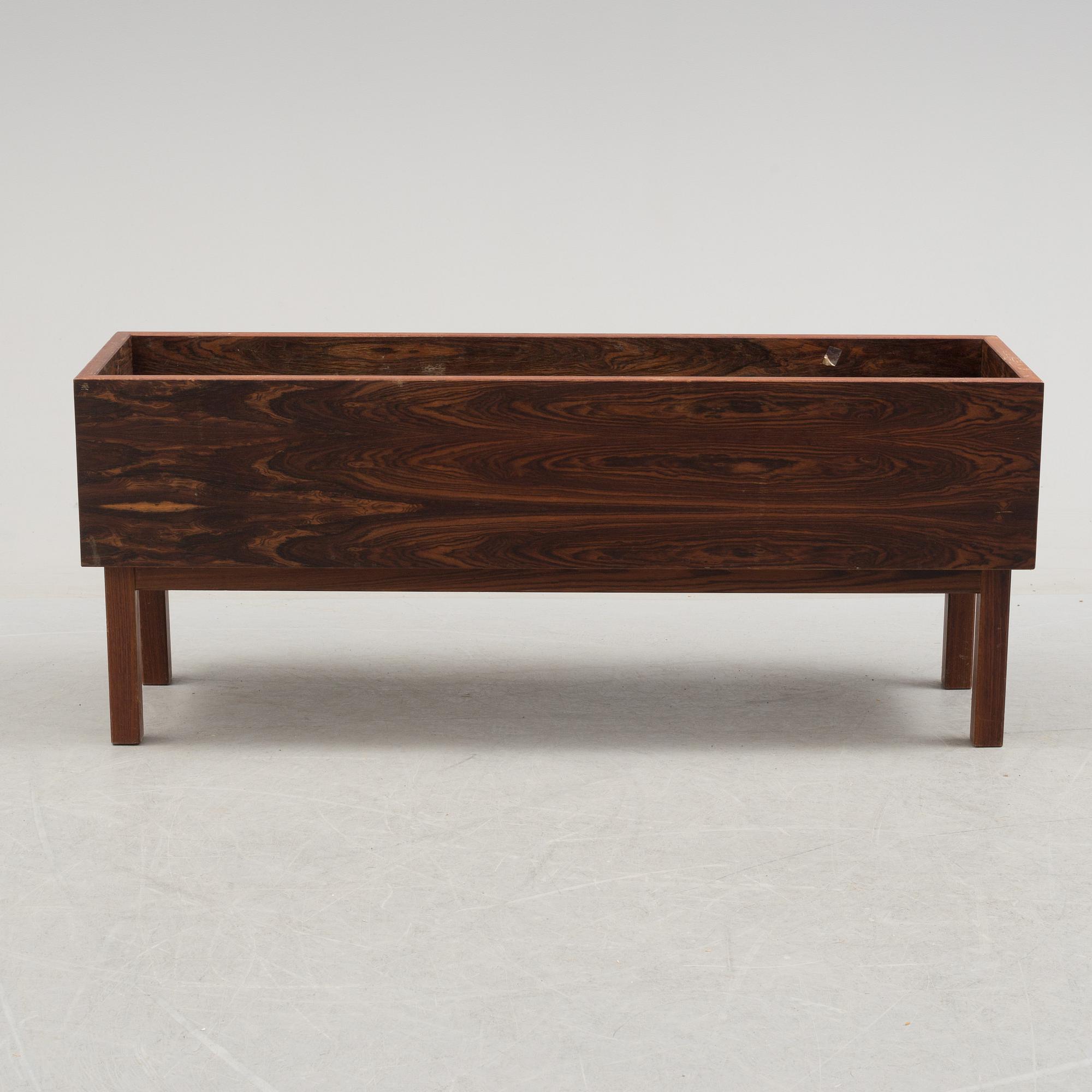 A 1960's Danish sofa, with 2 easy chairs and 2 tables by Glostrup.
