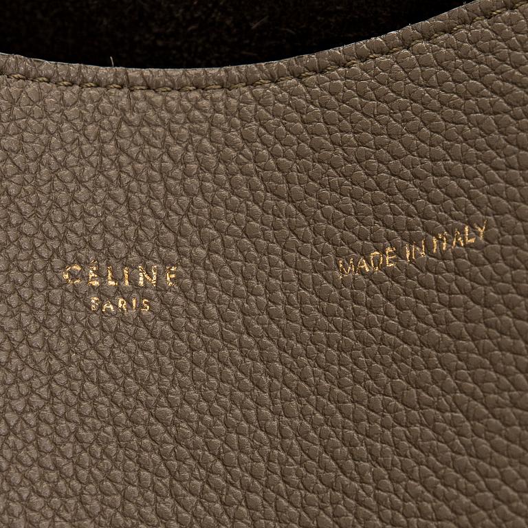 Céline, a 'Cabas Phantom Tote' bag.