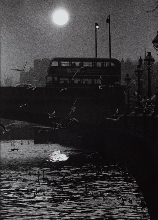 Hans Hammarskiöld, "Battersea Bridge, London 1955".