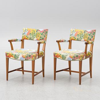 Josef Frank, karmstolar, ett par, modell 695, Firma Svenskt Tenn.