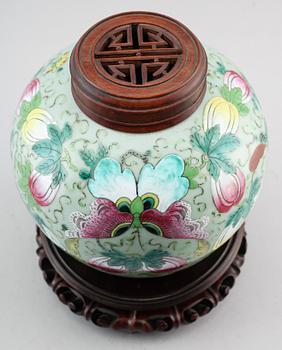 BOJAN, porslin, Kina, 1900-talets början.