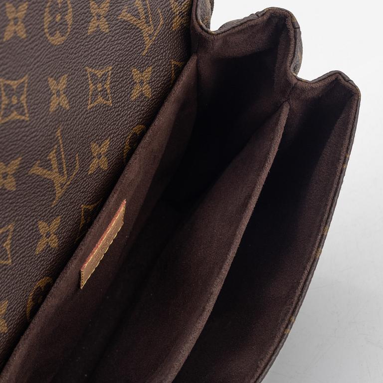 Louis Vuitton, a 'Pochette Metis' handbag with extra shoulder strap, 2020.