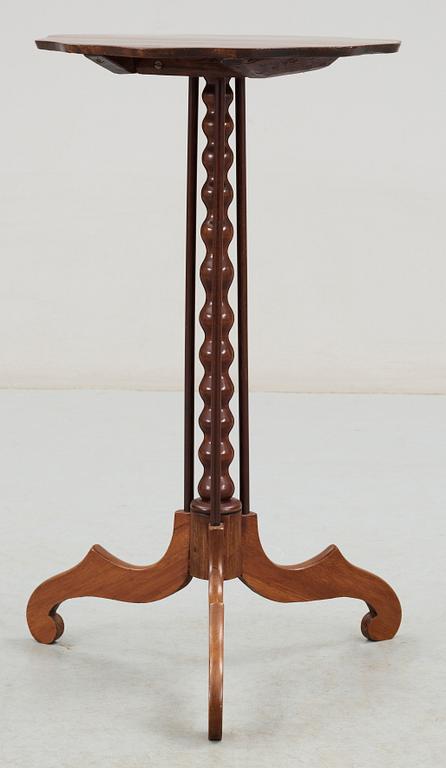LAMPBORD, nyrokoko, 1800-talets andra hälft.
