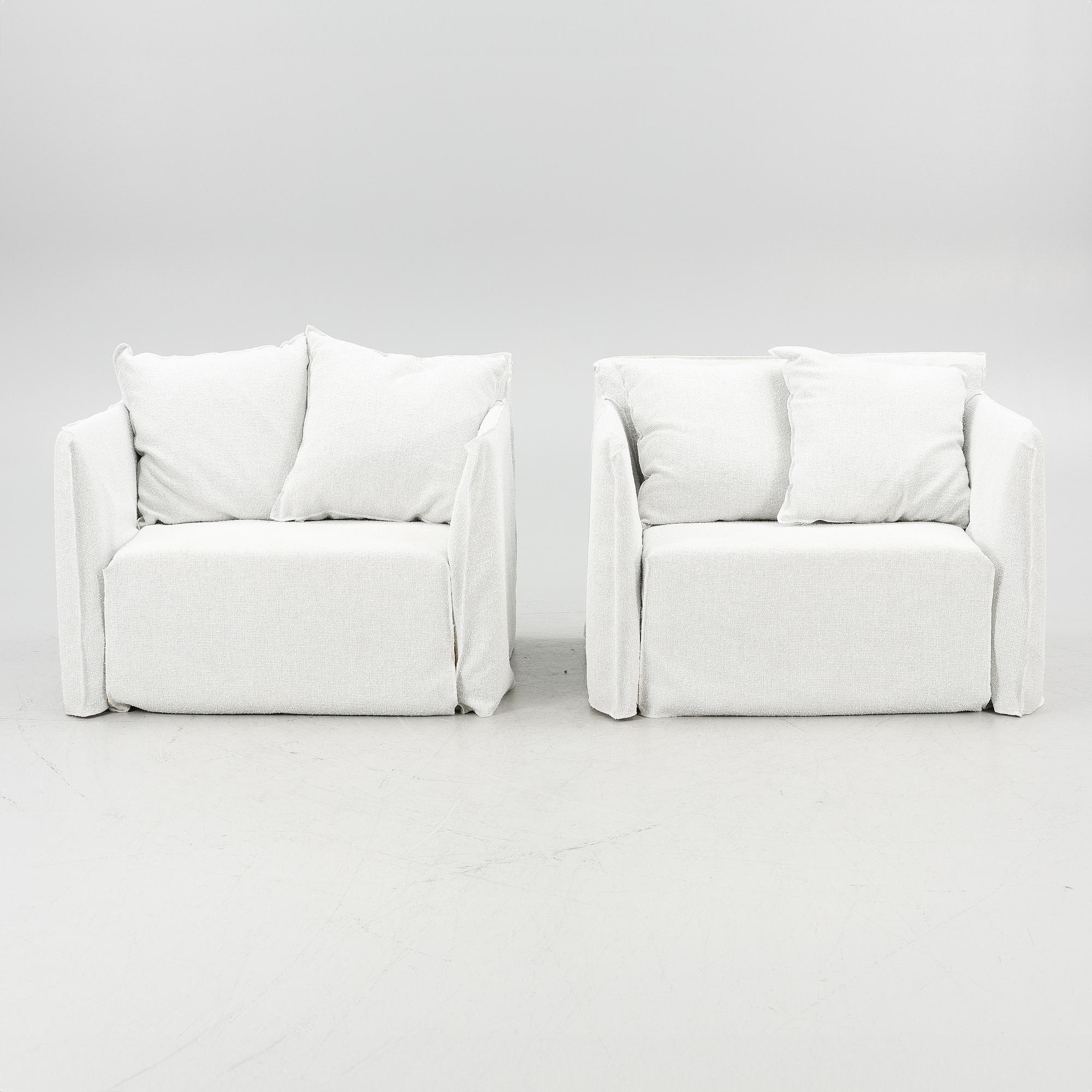 Paola Navone, fåtöljer för utomhusbruk, ett par, "Ghost Out", Gervasoni, Italien.