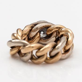 A 14K gold ring with a ca. 1.12 ct diamond. With certificate.