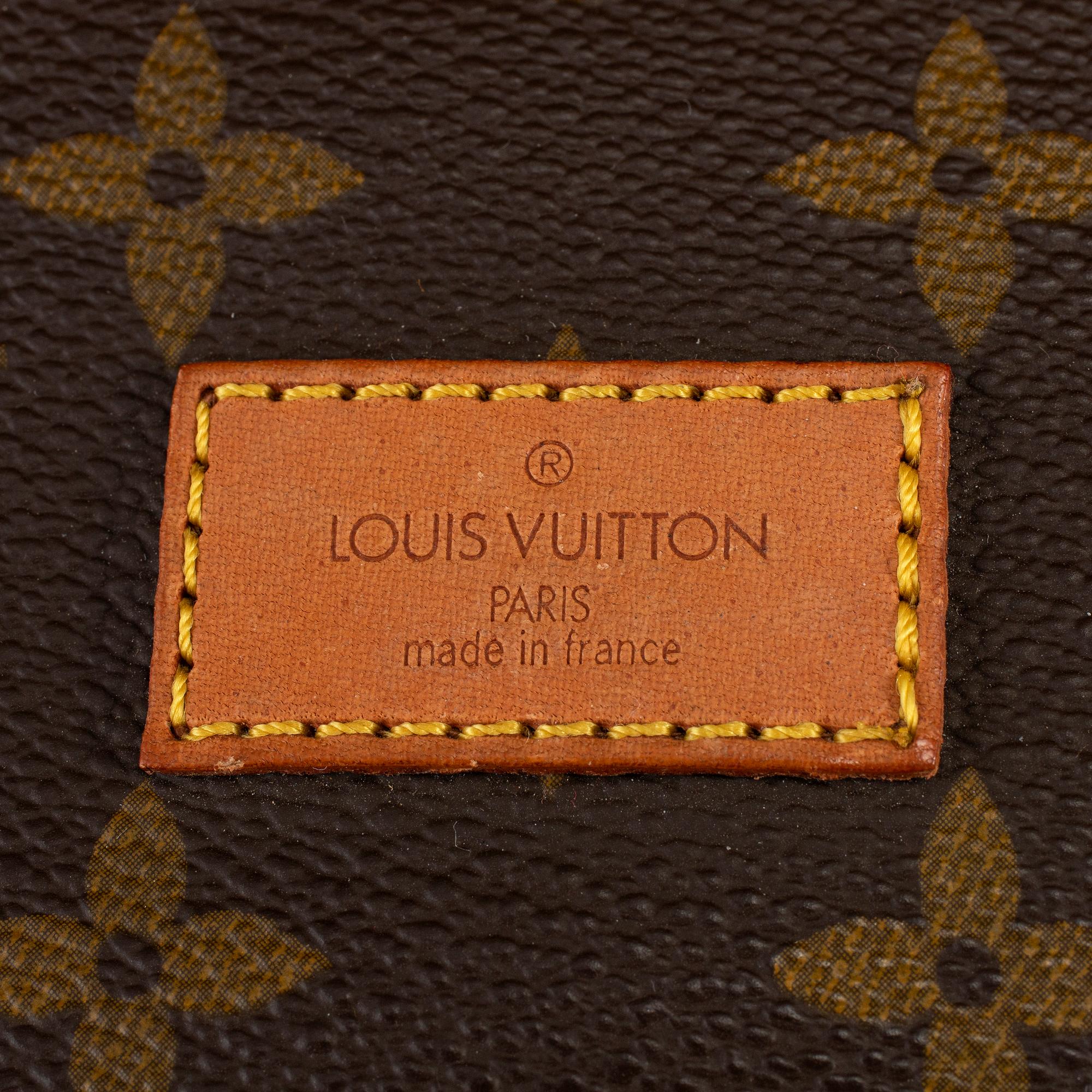 LOUIS VUITTON, 'Saumur 35'.