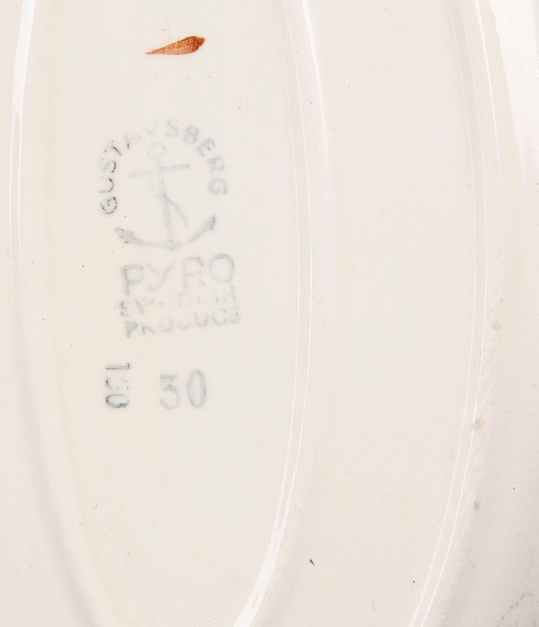 SERVISDELAR, 30 st porslin, "Pyro" Wilhelm Kåge, Gustavsberg.