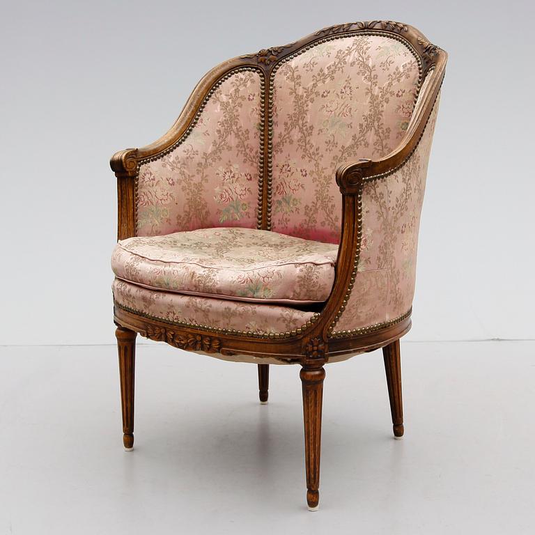 BERGÈRE, Louis XVI-stil, 1900-talets första hälft.