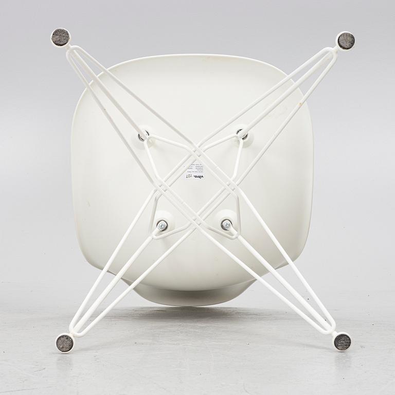 Charles & Ray Eames, chairs, 6 pcs, "Plastic chair DSR", Vitra, 2020.