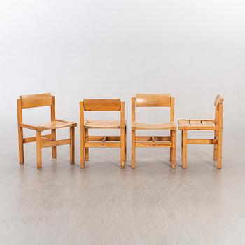 A set of four 1960:s pine chairs by Edvin Helseth for Trysil Sportstugefabrik.