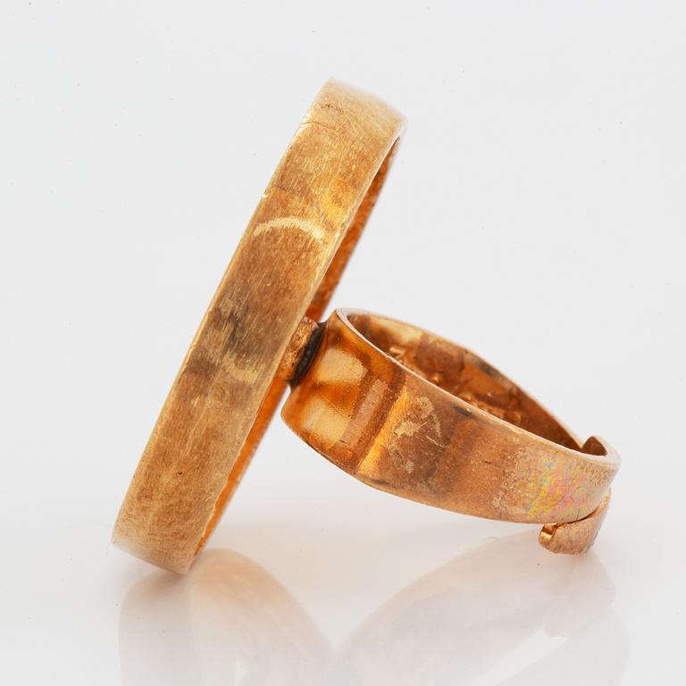 A ring by Jorma Laine gilded bronze.